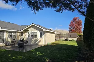 3919 Monrovia Way, Klamath Falls, OR 97603 - Photo 5