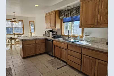 3919 Monrovia Way, Klamath Falls, OR 97603 - Photo 13