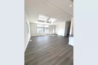 4601 S Pacific Highway #UNIT 18, Phoenix, OR 97535 - Photo 5