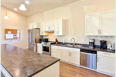 4601 S Pacific Highway #UNIT 18, Phoenix, OR 97535 - Photo 25