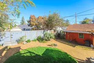 832 Dakota Ave, Medford, OR 97501 - Photo 29