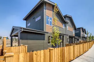 894 SE Aquila Dr, Madras, OR 97741 - Photo 3