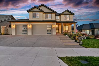 561 Autumn Hills Drive, Medford, OR 97504 - Photo 1