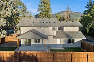 1736 Drury Ln, Grants Pass, OR 97527 - Photo 43