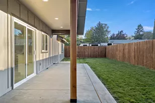 1736 Drury Ln, Grants Pass, OR 97527 - Photo 51