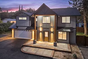 1736 Drury Ln, Grants Pass, OR 97527 - Photo 57