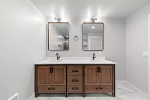 1736 Drury Ln, Grants Pass, OR 97527 - Photo 29