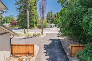 1736 Drury Ln, Grants Pass, OR 97527 - Photo 69