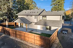 1736 Drury Ln, Grants Pass, OR 97527 - Photo 41