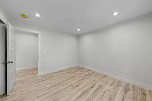 1736 Drury Ln, Grants Pass, OR 97527 - Photo 17