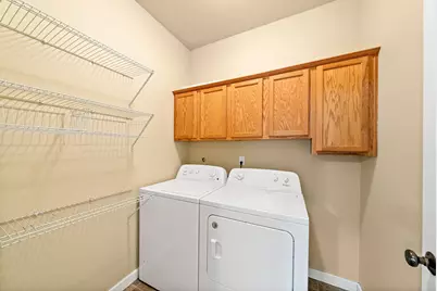 822 NE Hidden Valley Drive, Bend, OR 97701 - Photo 15