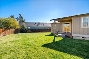 822 NE Hidden Valley Dr, Bend, OR 97701 - Photo 31