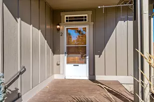 822 NE Hidden Valley Dr, Bend, OR 97701 - Photo 3