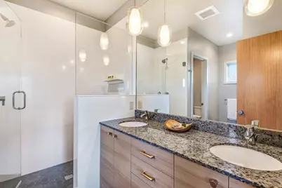 19110 Gateway Loop, Bend, OR 97702 - Photo 17