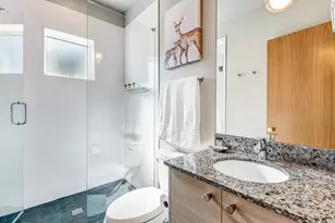 19110 Gateway Loop, Bend, OR 97702 - Photo 21