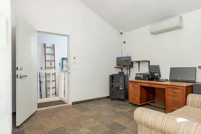 321 N Frontage Road, Wolf Creek, OR 97497 - Photo 29