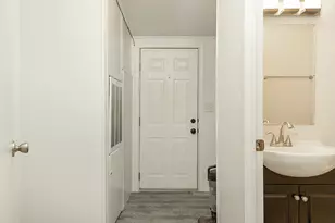 321 N Frontage Rd, Wolf Creek, OR 97497 - Photo 21