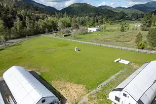 321 N Frontage Rd, Wolf Creek, OR 97497 - Photo 75