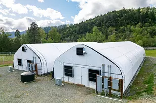 321 N Frontage Rd, Wolf Creek, OR 97497 - Photo 59