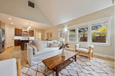 2379 NW Drouillard Avenue, Bend, OR 97703 - Photo 5