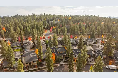 2379 NW Drouillard Avenue, Bend, OR 97703 - Photo 37