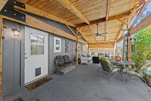 555 Freeman Rd, Central Point, OR 97502 - Photo 29