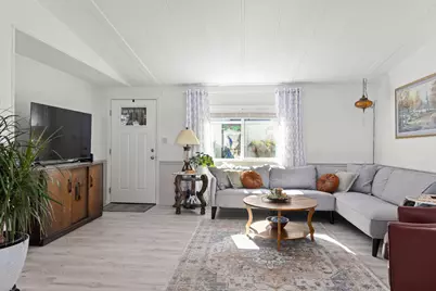 555 Freeman Road #UNIT 128, Central Point, OR 97502 - Photo 9