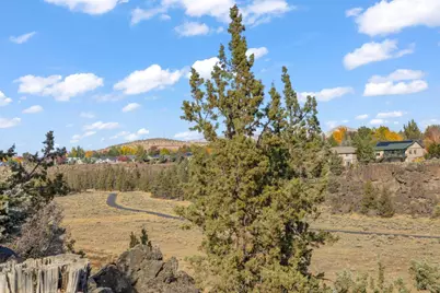 1753 NW Cliff Side Way, Redmond, OR 97756 - Photo 25