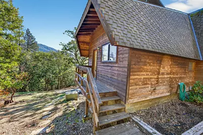 14080 Highway 234, Gold Hill, OR 97525 - Photo 51