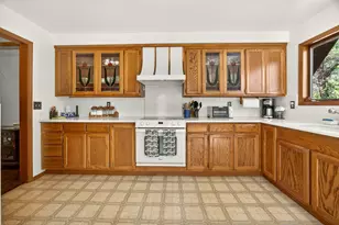 14080 Hwy 234, Gold Hill, OR 97525 - Photo 15