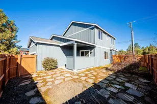 61847 SE 27th St, Bend, OR 97702 - Photo 9