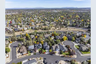 62906 Bilyeu Way, Bend, OR 97701 - Photo 45