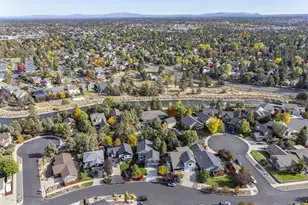 62906 Bilyeu Way, Bend, OR 97701 - Photo 45