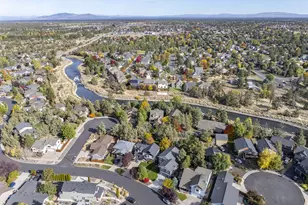 62906 Bilyeu Way, Bend, OR 97701 - Photo 47