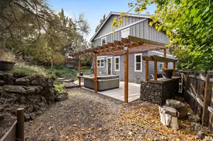 62906 Bilyeu Way, Bend, OR 97701 - Photo 37