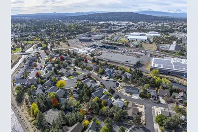 62906 Bilyeu Way, Bend, OR 97701 - Photo 53