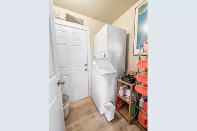 1055 N 5th Street #UNIT 15, Jacksonville, OR 97530 - Photo 13