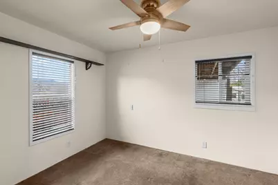 1055 N 5th Street #UNIT 15, Jacksonville, OR 97530 - Photo 9