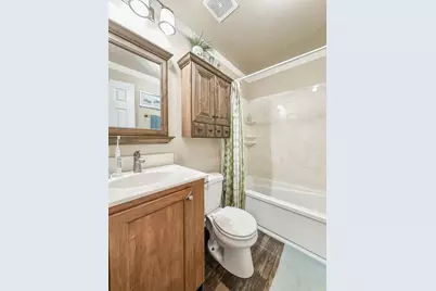 1055 N Fifth Street #UNIT 15, Jacksonville, OR 97530 - Photo 9