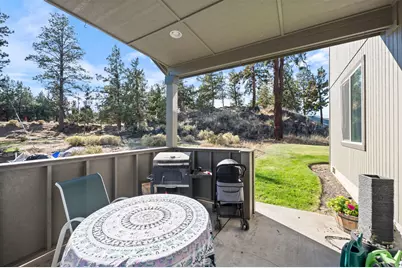 62001 NE Nates Place, Bend, OR 97701 - Photo 9