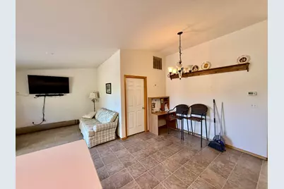 1452 NW 101st Street, Redmond, OR 97756 - Photo 7