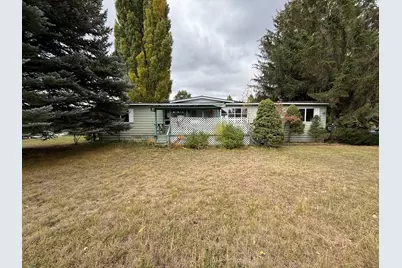 4000 Round Lake Road #SPC 98, Klamath Falls, OR 97601 - Photo 1