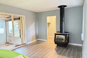 4000 Round Lake Rd, Klamath Falls, OR 97601 - Photo 9