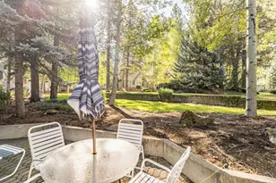 57022 Peppermill Cir, Sunriver, OR 97707 - Photo 17