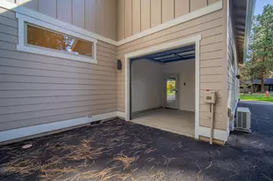 61039 High Lead Dr, Bend, OR 97702 - Photo 57