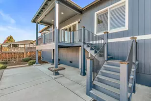 407 N Deanjou Ave, Eagle Point, OR 97524 - Photo 27