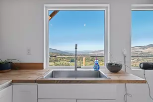 3152 Siskiyou Blvd, Ashland, OR 97520 - Photo 19