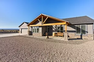 16384 SW Grandview Rd, Powell Butte, OR 97753 - Photo 5