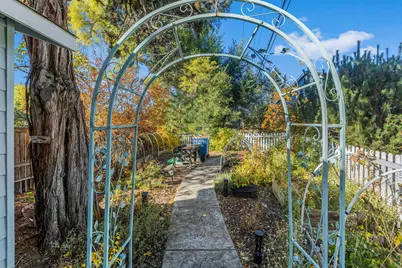 3280 NE Jonahs Court, Bend, OR 97701 - Photo 19