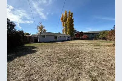 4199 Hilyard Avenue, Klamath Falls, OR 97603 - Photo 29